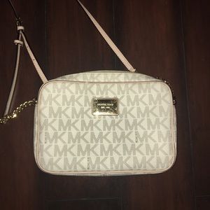 Michael Kors crossbody purse